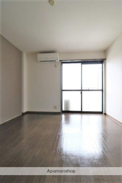 岡山県岡山市南区新福2丁目の賃貸アパートの内装