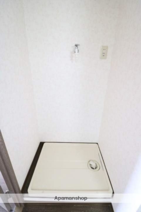 岡山県岡山市南区新福2丁目の賃貸アパートの内装