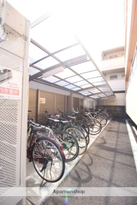 岡山県岡山市北区東島田町2丁目の賃貸マンションの外観