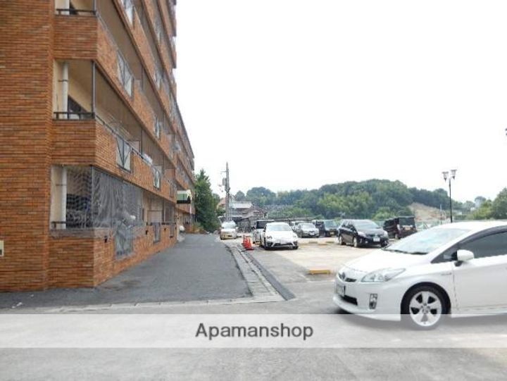 岡山県岡山市中区門田本町2丁目の賃貸マンションの外観