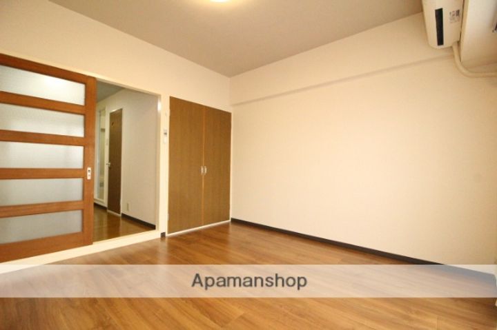 岡山県岡山市南区万倍の賃貸マンションの内装