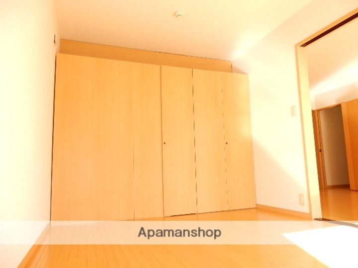 岡山県岡山市北区平野の賃貸アパートの内装