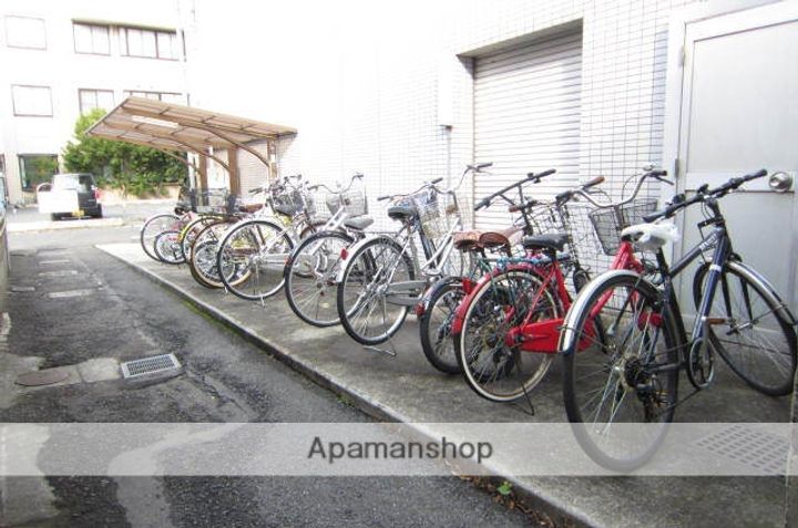 岡山県岡山市北区幸町の賃貸マンションの外観