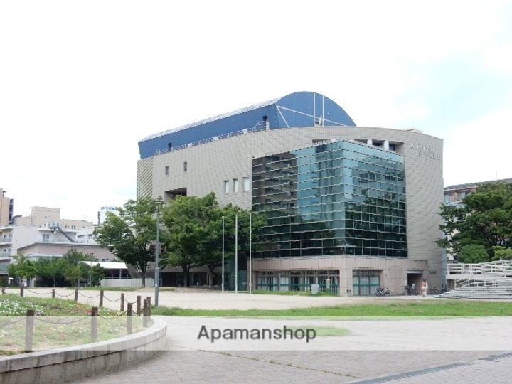 岡山県岡山市北区幸町の賃貸マンションの周辺