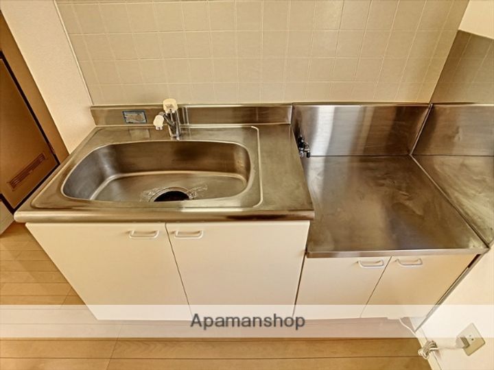 岡山県岡山市北区延友の賃貸アパートの内装