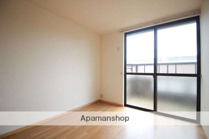 岡山県岡山市南区福成1丁目の賃貸アパートの内装