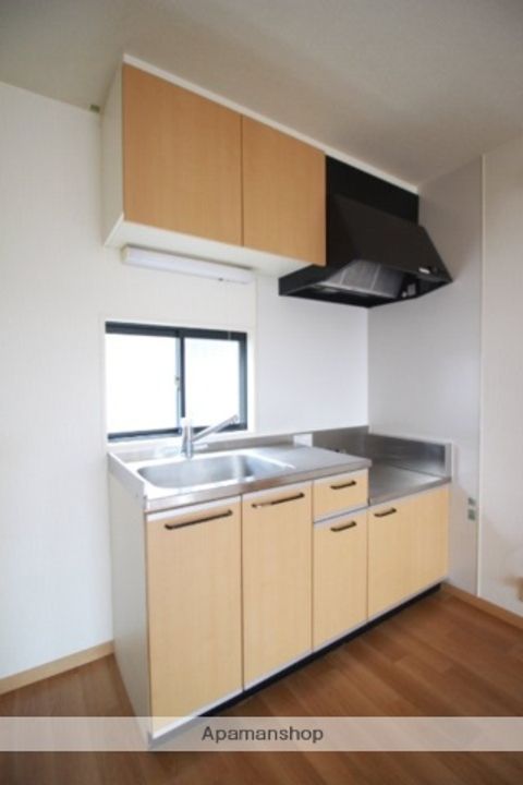 岡山県岡山市南区福成1丁目の賃貸アパートのキッチン