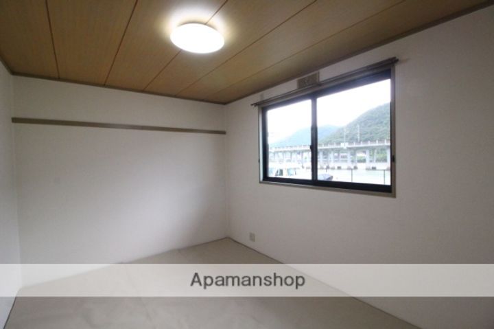 岡山県備前市伊部の賃貸アパートの内装