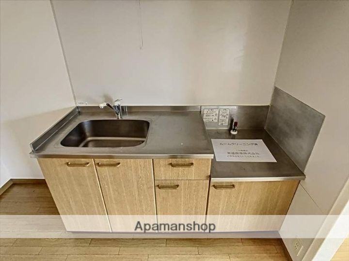 岡山県岡山市北区白石東新町の賃貸アパートの内装