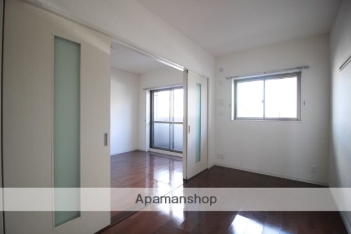 岡山県岡山市南区西市の賃貸マンションの内装