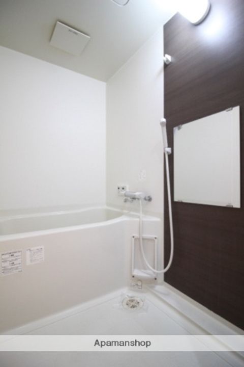 岡山県岡山市南区西市の賃貸マンションの風呂