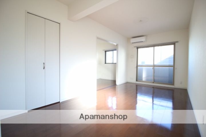 岡山県岡山市南区西市の賃貸マンションの内装