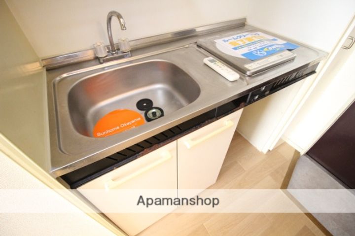 岡山県岡山市南区当新田の賃貸アパートの内装