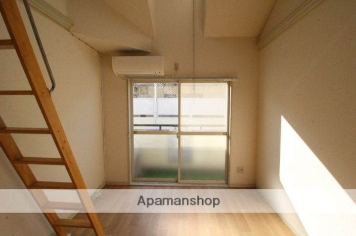 岡山県岡山市南区当新田の賃貸アパートの内装