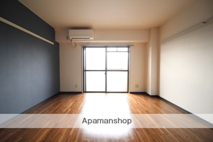 岡山県岡山市南区下中野の賃貸マンションの内装