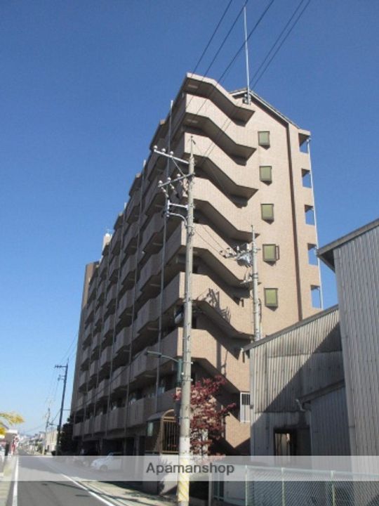 岡山県岡山市南区下中野の賃貸マンションの外観