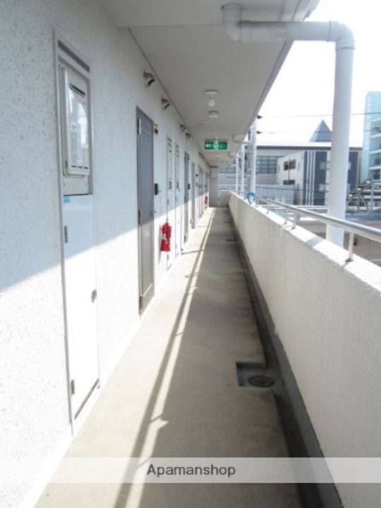 岡山県岡山市中区門田屋敷1丁目の賃貸マンションの外観