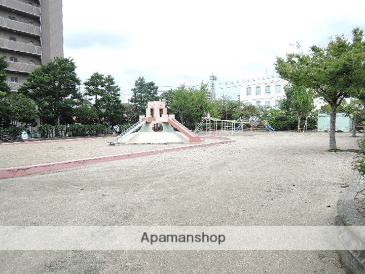 岡山県岡山市南区豊成3丁目の賃貸マンションの周辺