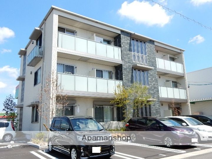 岡山県岡山市北区西長瀬の賃貸アパートの外観