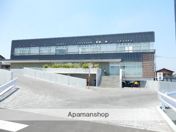 岡山県岡山市北区撫川の賃貸マンションの周辺