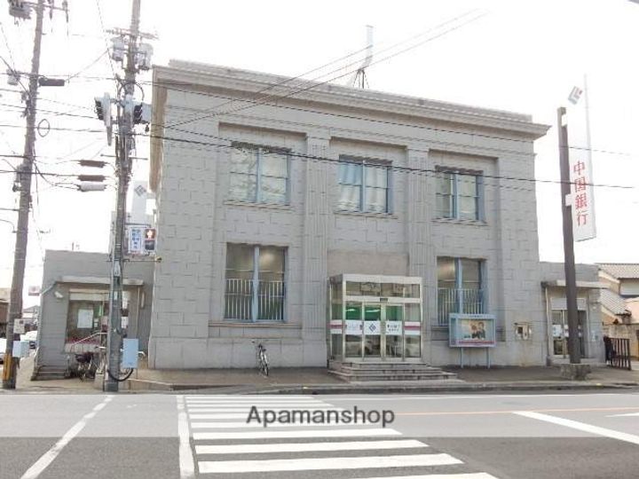 岡山県岡山市北区大内田の賃貸アパートの周辺