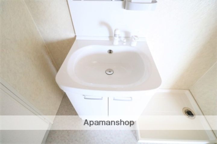 岡山県岡山市南区浜野3丁目の賃貸アパートの内装