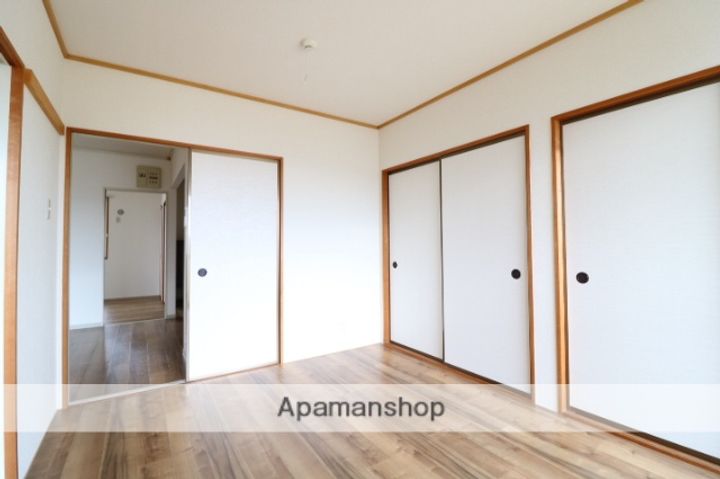 岡山県岡山市南区浜野3丁目の賃貸アパートの内装