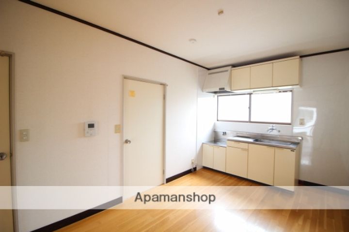 岡山県岡山市東区西大寺中野の賃貸アパートの内装