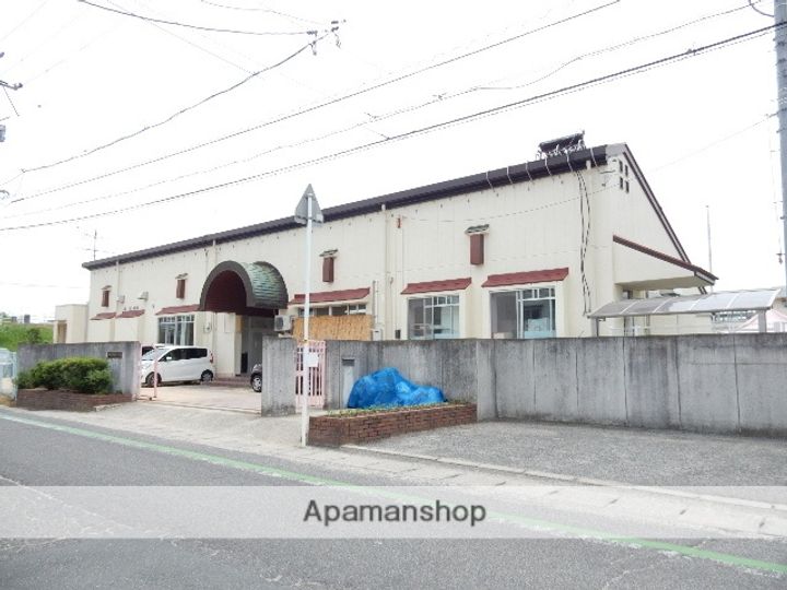 岡山県岡山市北区尾上の賃貸アパートの周辺