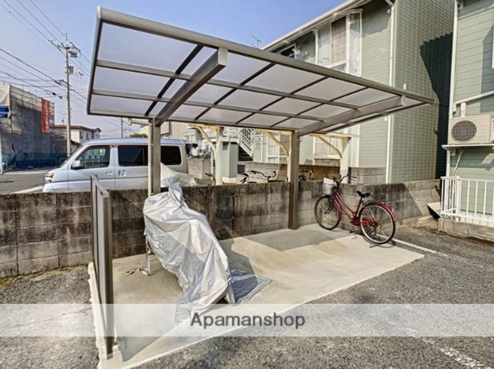 岡山県岡山市南区南輝1丁目の賃貸アパートの外観