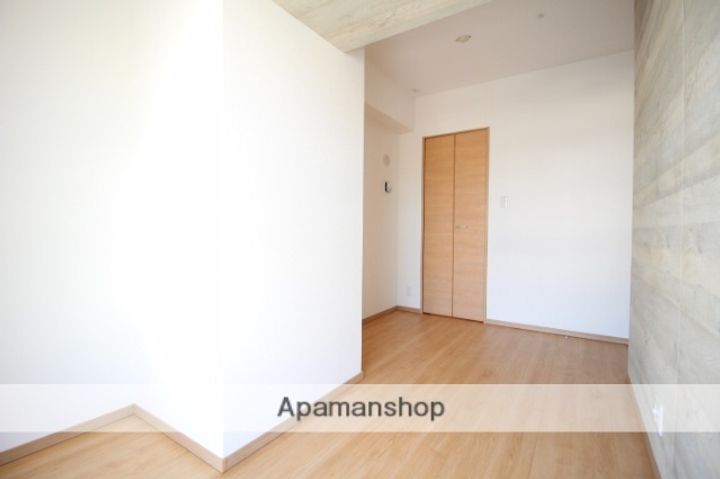 岡山県岡山市北区今1丁目の賃貸マンションの内装