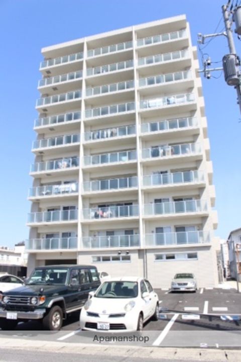 岡山県岡山市北区今1丁目の賃貸マンションの外観