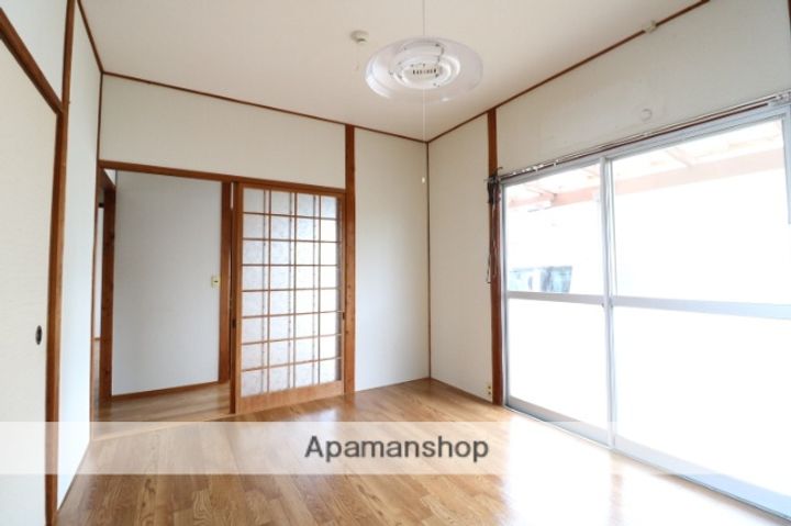 岡山県岡山市南区千鳥町(一戸建)の賃貸物件の居間