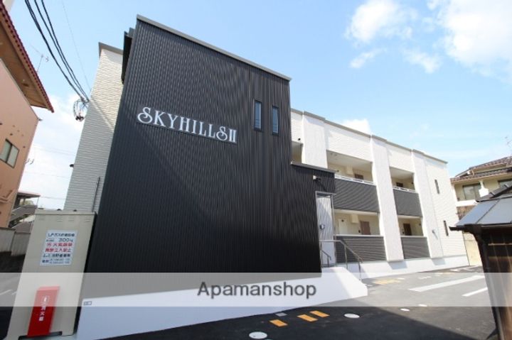 岡山県岡山市北区中井町2丁目の賃貸アパートの外観