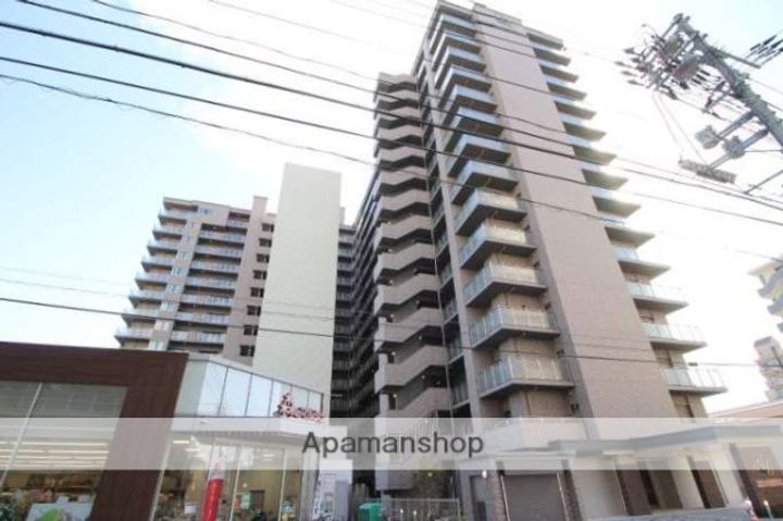 岡山県岡山市北区桑田町の賃貸マンションの外観