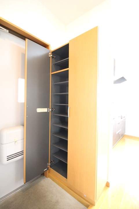 ミューズ瀬戸の内装