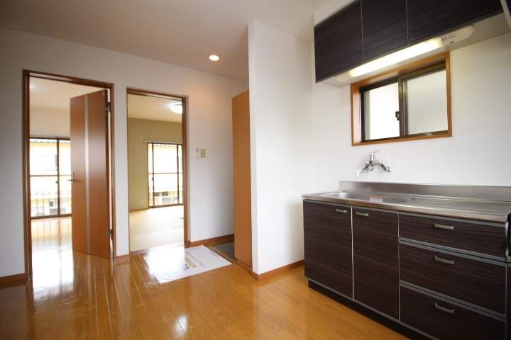 ミューズ瀬戸の内装