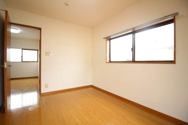 ミューズ瀬戸の内装