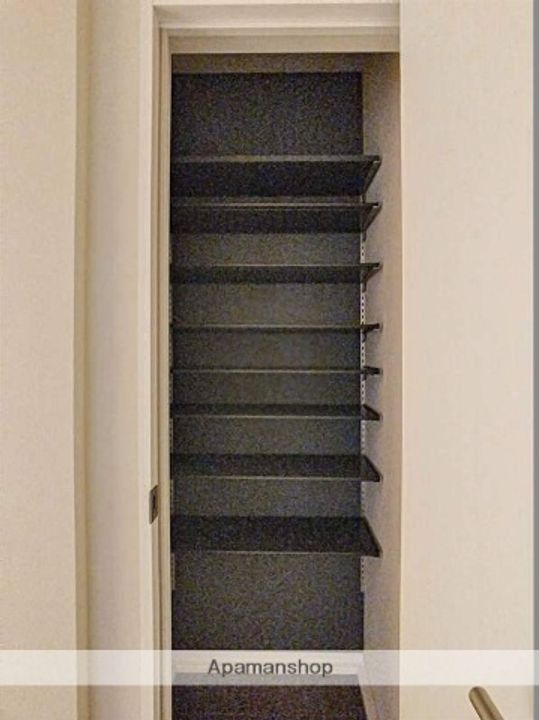 岡山県岡山市北区今3丁目の賃貸マンションの内装