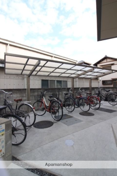 岡山県岡山市北区大和町1丁目の賃貸アパートの外観