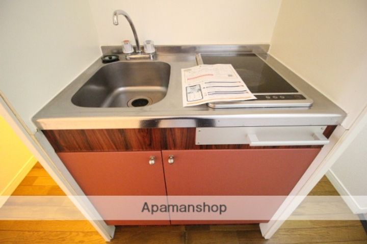 岡山県岡山市北区今7丁目の賃貸アパートの内装