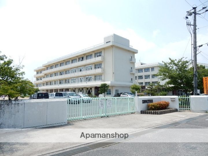 岡山県岡山市中区山崎(一戸建)の賃貸物件の周辺