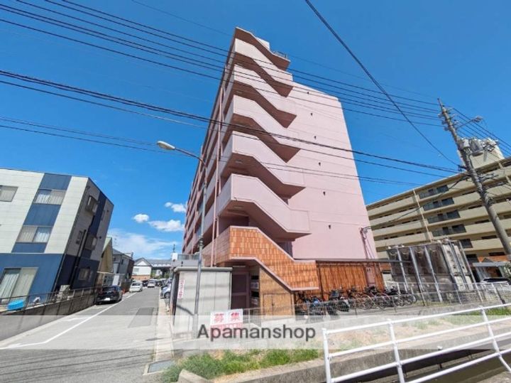 ネクスト倉田 西館の外観