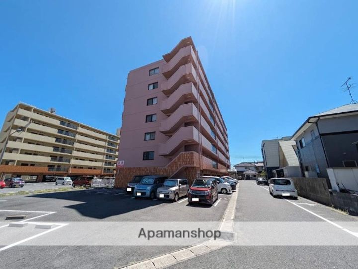 ネクスト倉田 西館の外観