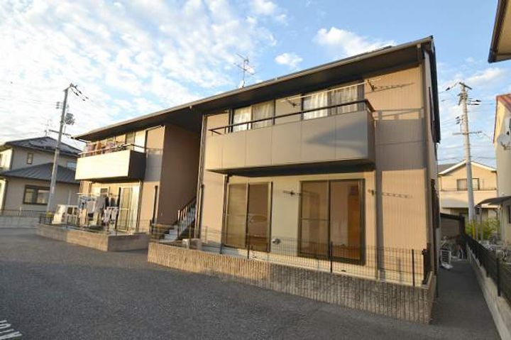 ティエラBの外観