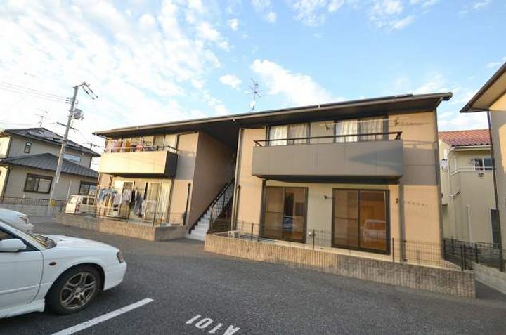 ティエラBの外観