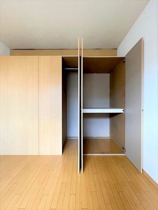 パインパレス Gの内装