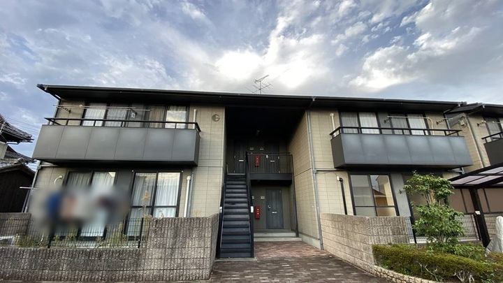 パインパレス Gの外観