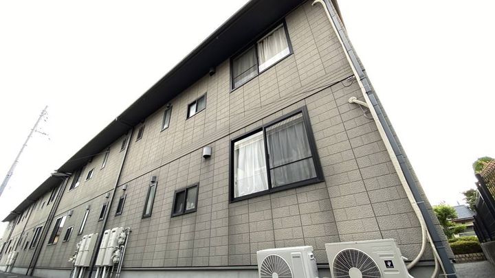 パインパレス Gの外観