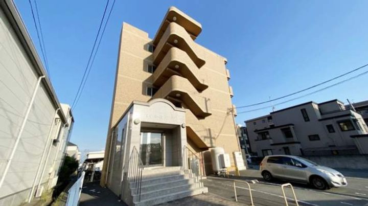 マリベールの外観